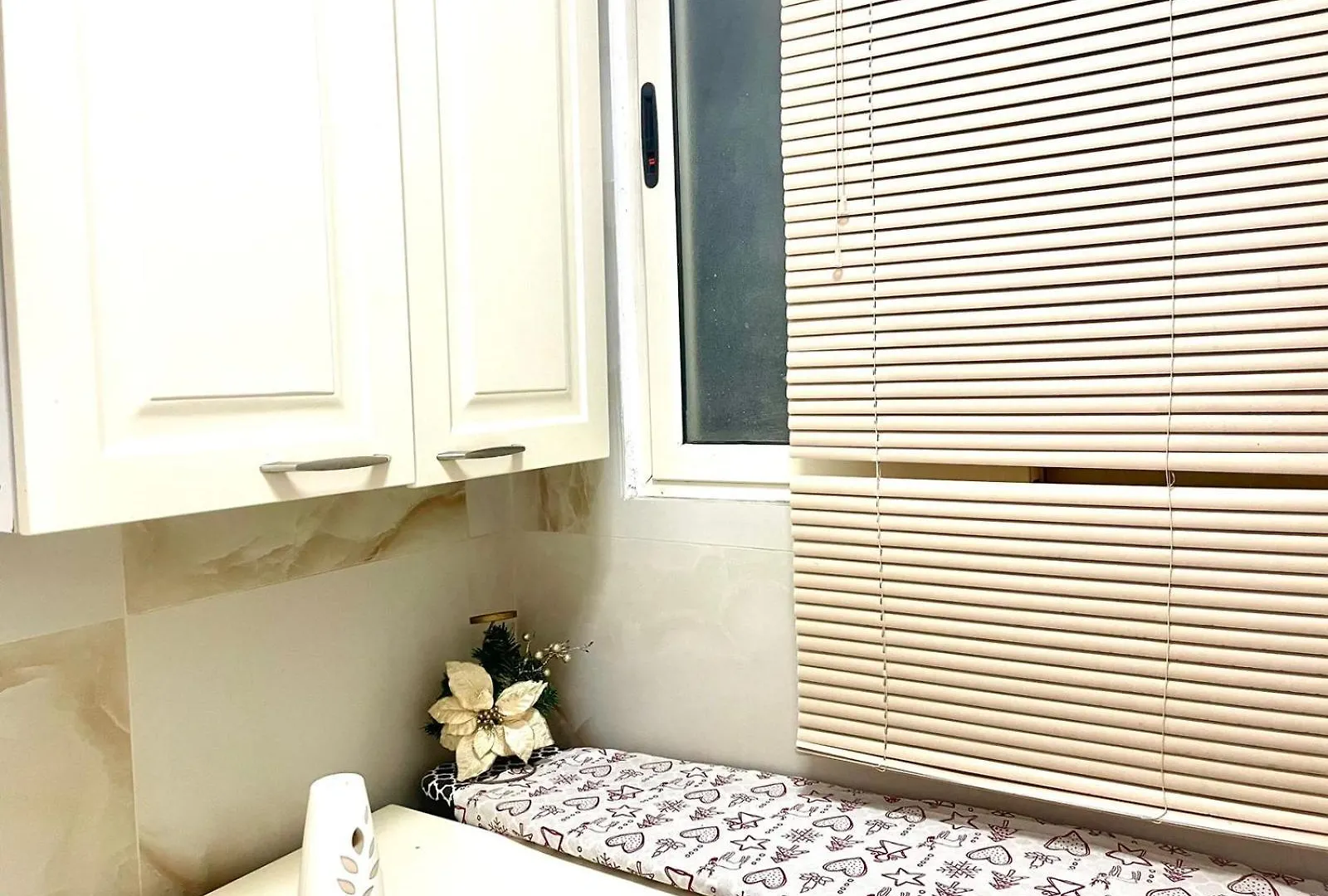 Appartment Aida Tirana 0*,