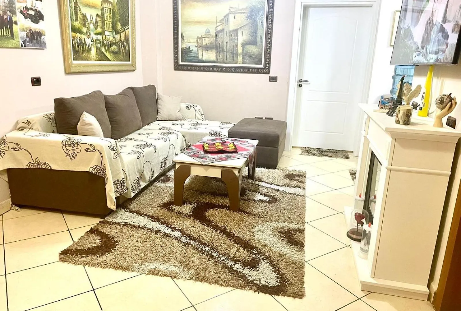 Apartment Appartment Aida Tirana